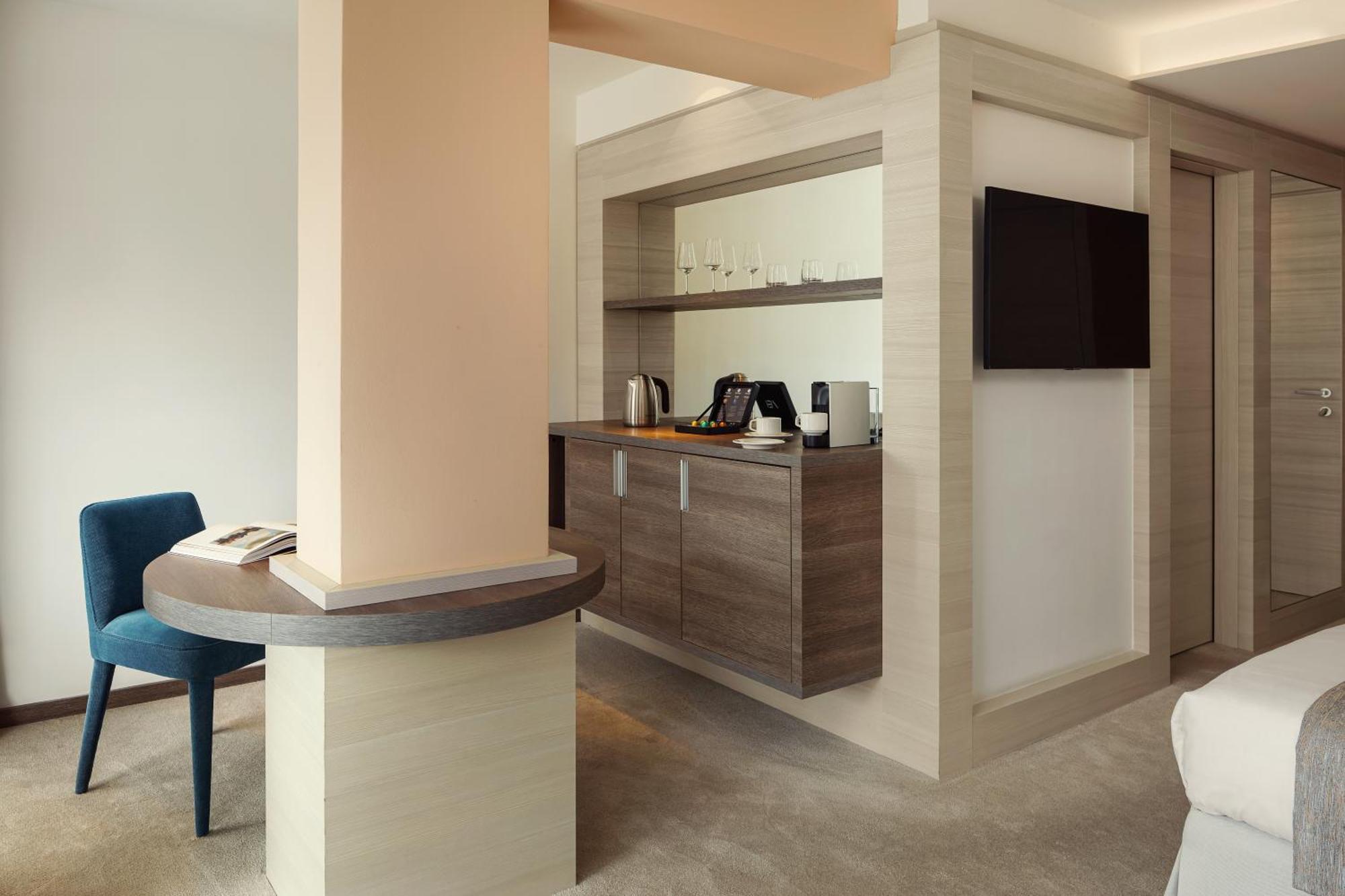 Hotel Bellevue Mali Lošinj Zewnętrze zdjęcie