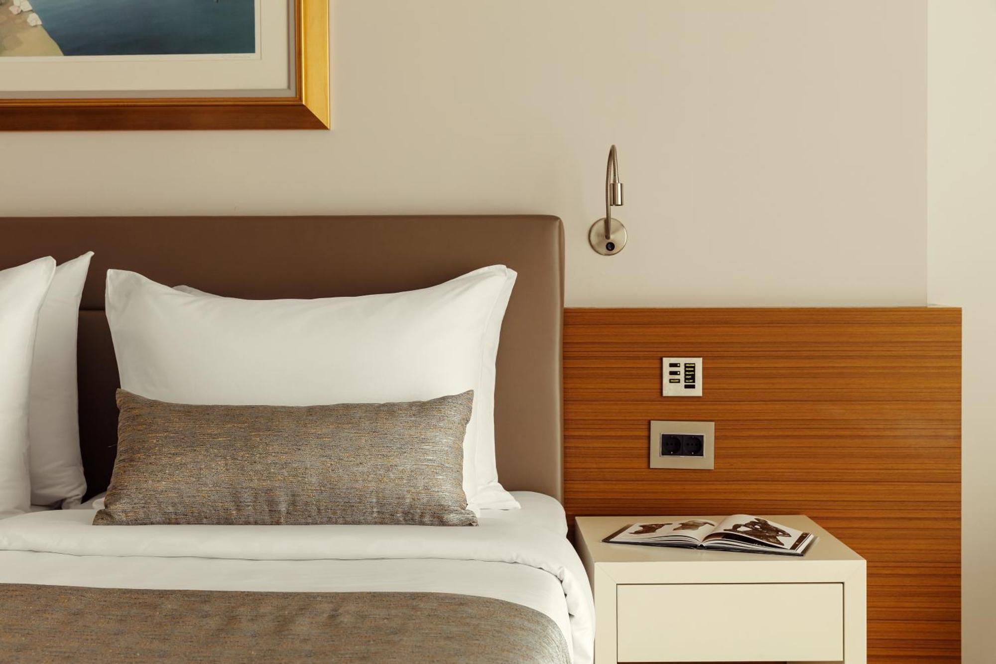 Hotel Bellevue Mali Lošinj Zewnętrze zdjęcie