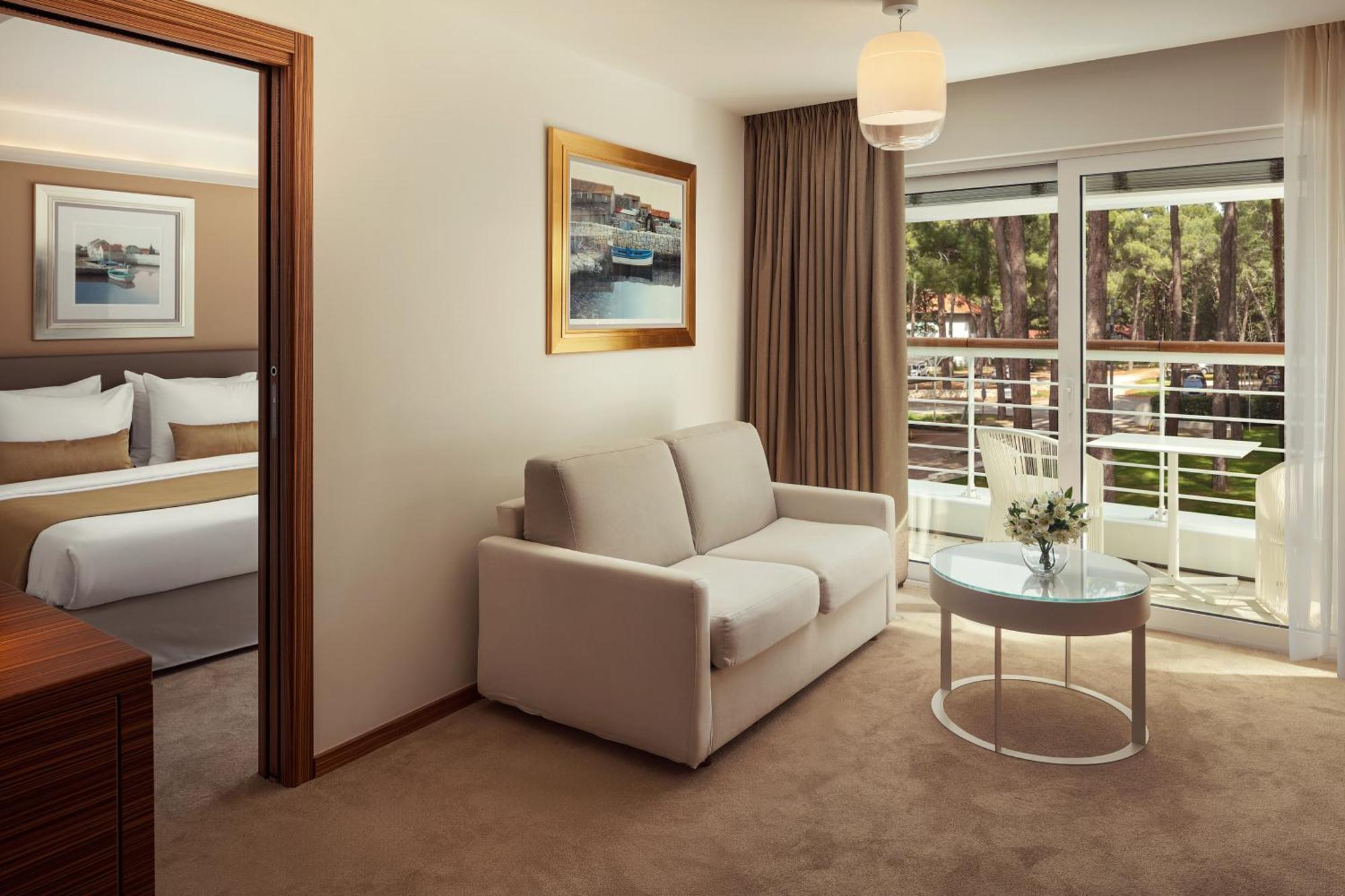 Hotel Bellevue Mali Lošinj Zewnętrze zdjęcie
